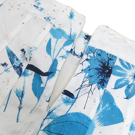 Roberto Cavalli(�κ����� ��߸�) �ö�� ��ĿƮ �̹���3 - ���̺��� �߰���ǰ