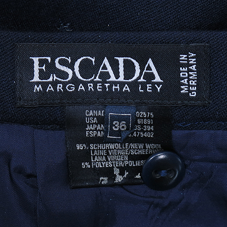 Escada(�������) ���̺� �÷� �� ���� ��ĿƮ �̹���4 - ���̺��� �߰���ǰ