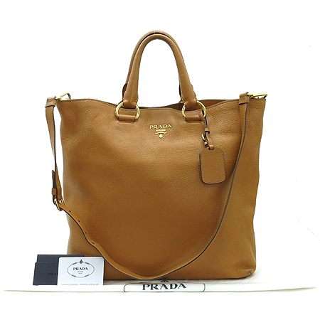Prada(�����) BN1713 VIT.DAINO ����Ʈī����Ų ������ ���� ����ΰ� ��Ʈ�� + �����Ʈ�� �̹���2 - ���̺��� �߰���ǰ
