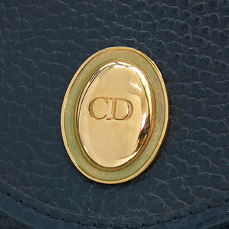 Dior(ũ����î���) ���� �ΰ� ��� ���̺� ���� ����� �̹���4 - ���̺��� �߰���ǰ