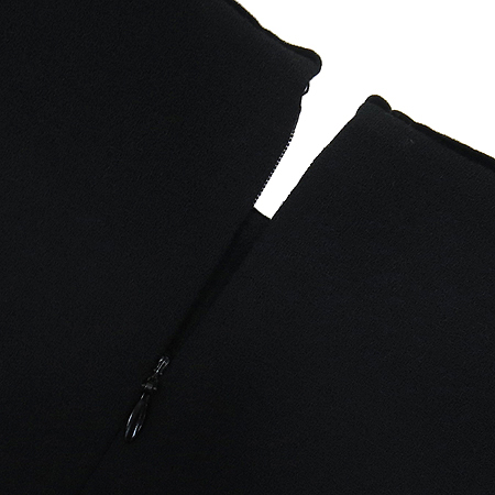 Dior(ũ����î���) ���� �÷� �μҸ� ���ǽ� �̹���3 - ���̺��� �߰���ǰ