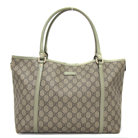 ����  �����