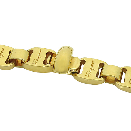 Ferragamo(��󰡸�) ���� ����� �̹���4 - ���̺��� �߰���ǰ