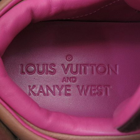 Louis Vuitton(̺)   ÷ Kanye West(īϿ Ʈ) Ŀ ̹6 - ̺ ߰ǰ