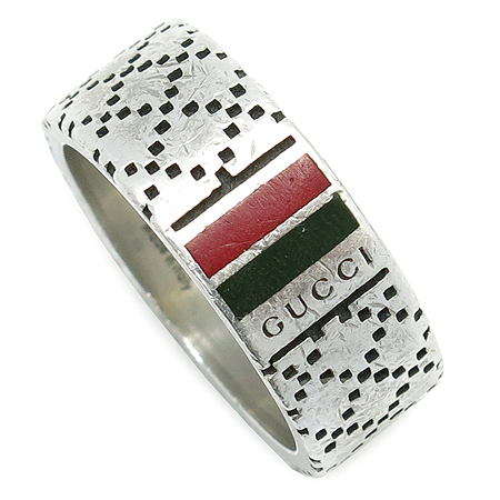 ����  ����