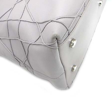 Dior(ũ����î���) M1301PGCA ���� ����Ų �׶��� ��Ʈ��+��� ��Ʈ�� [�д����] �̹���4 - ���̺��� �߰���ǰ