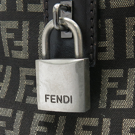 Fendi(���) 8BL068 FF�ΰ� �ڰ��� ������ ��Ʈ�� �̹���5 - ���̺��� �߰���ǰ