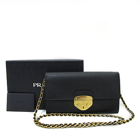 Prada(�����) BT0770 ���ǾƳ� ���� Ŭ��ġ �� ���� ü�� ��� �� [��õ ������] �̹���2 - ���̺��� �߰���ǰ