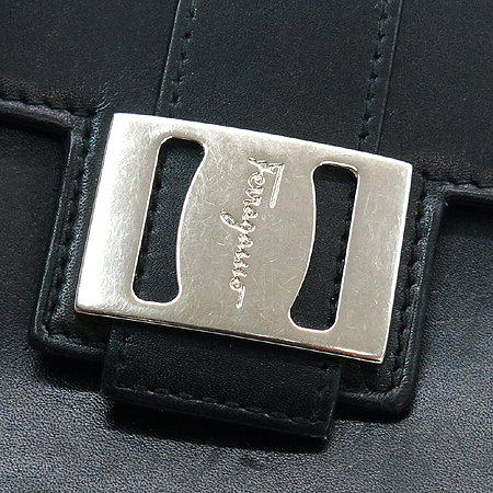 Ferragamo(��󰡸�) 22 2406 ���� ���� ����ΰ� 2�� ������ [��������] �̹���2 - ���̺��� �߰���ǰ