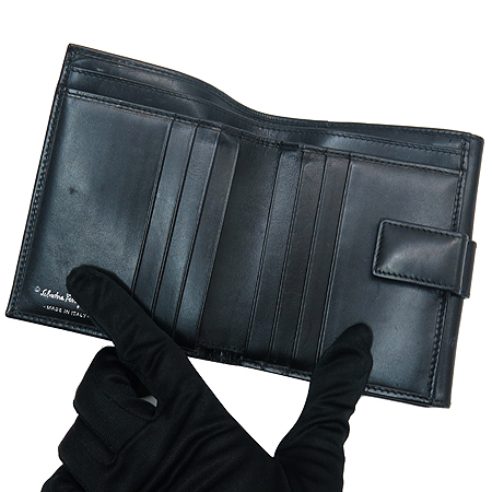 Ferragamo(��󰡸�) 22 2406 ���� ���� ����ΰ� 2�� ������ [��������] �̹���4 - ���̺��� �߰���ǰ