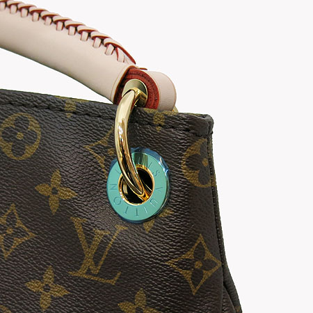 Louis Vuitton(���̺���) M40249 ���׷� ĵ���� ��ġ MM ��� [�ϻ����] �̹���4 - ���̺��� �߰���ǰ