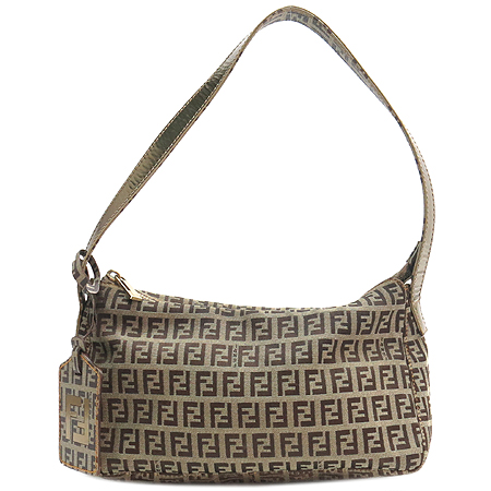 ���  �����