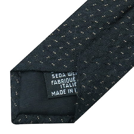 Hugo Boss(�ް�����) ��ũ 100% ��Ÿ�� �̹���4 - ���̺��� �߰���ǰ