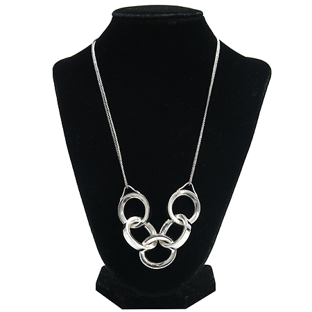 �Ƹ�����  �����