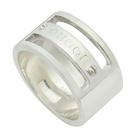 ����  ����