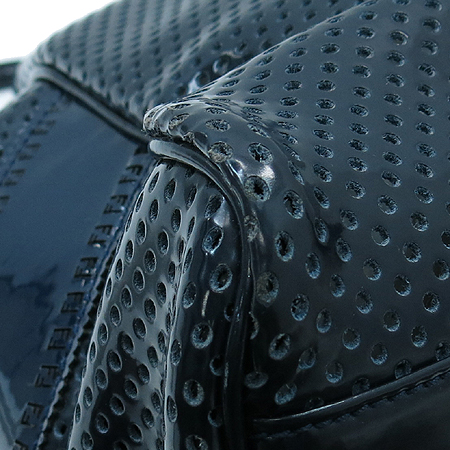 Fendi(���) 8BN158 ���� ���̴�Ʈ ���� �� �ΰ� ��� ��Ʈ�� �̹���5 - ���̺��� �߰���ǰ