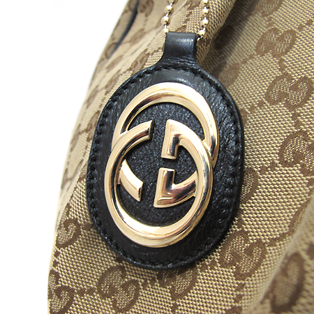 Gucci(����) 211943 GG �ΰ� �ڰ��� ��Ű ����� [��õ ������] �̹���3 - ���̺��� �߰���ǰ