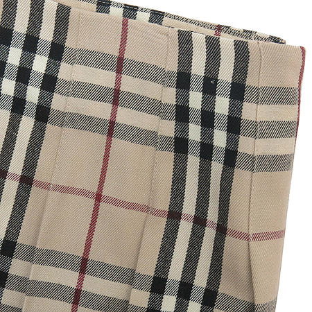 Burberry(������) ��ư ��� �� ��ĿƮ �̹���4 - ���̺��� �߰���ǰ