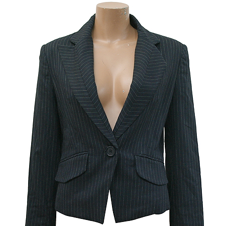 ����  ����