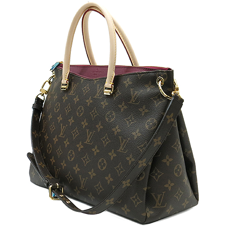 Louis Vuitton(���̺���) M40906 ���׷� ĵ���� �ȶ� ��Ʈ�� + ��� ��Ʈ�� [�б�������] �̹���3 - ���̺��� �߰���ǰ