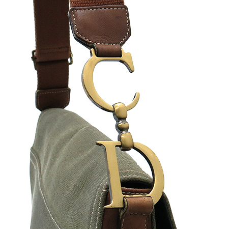 Dior(ũ����î���) ���� ��ġ �к긯 ���� ũ�ν��� [��������] �̹���4 - ���̺��� �߰���ǰ