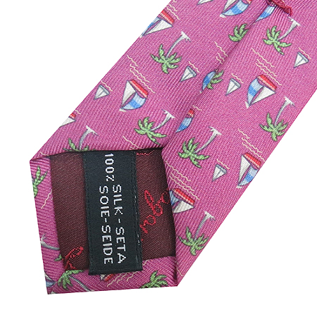 Ferragamo(��󰡸�) 100% ��ũ ��Ÿ�� �̹���3 - ���̺��� �߰���ǰ