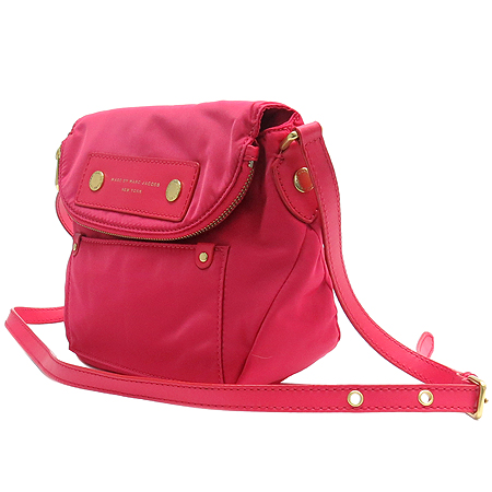 Marc by MarcJacobs(��ũ���̸�ũ�����߽�) �� ���� ��� ����ũ �к긯 ũ�ν��� �̹���2 - ���̺��� �߰���ǰ