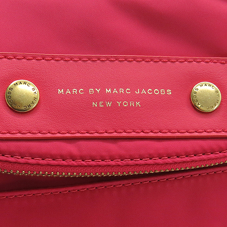 Marc by MarcJacobs(��ũ���̸�ũ�����߽�) �� ���� ��� ����ũ �к긯 ũ�ν��� �̹���3 - ���̺��� �߰���ǰ