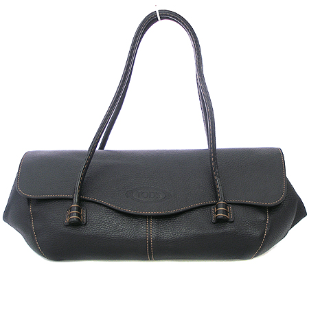 ����  �����