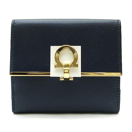 ��󰡸� ��ġ�� ������ 