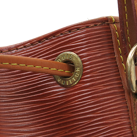 Louis Vuitton(���̺���) 2�� ���߳뿡 ����� �̹���3 - ���̺��� �߰���ǰ