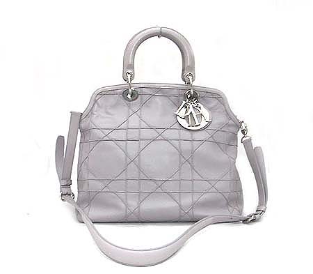 ��� �׶��� 