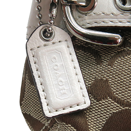 Coach(��ġ) �ñ״��� �ڰ��� �Ŀ�ġ �̹���4 - ���̺��� �߰���ǰ