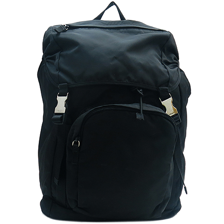 �����  ����