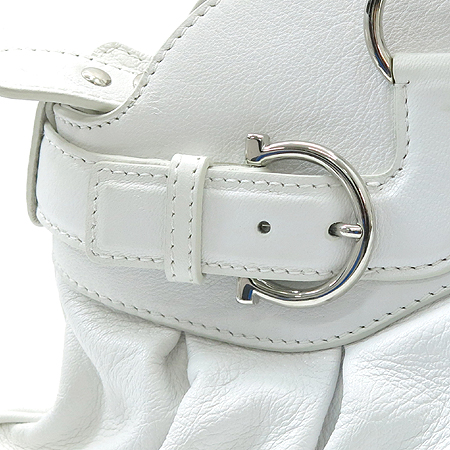 Ferragamo(��󰡸�) 21 5370 ���� ��ġ�� ��� ȭ��Ʈ ���� ��Ʈ�� [��������] �̹���4 - ���̺��� �߰���ǰ