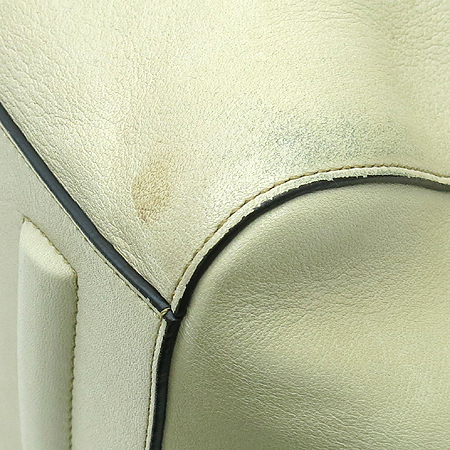 GIVENCHY(�����) ����ΰ� ���� ��Ƽ���� M ������ 2WAY �̹���6 - ���̺��� �߰���ǰ