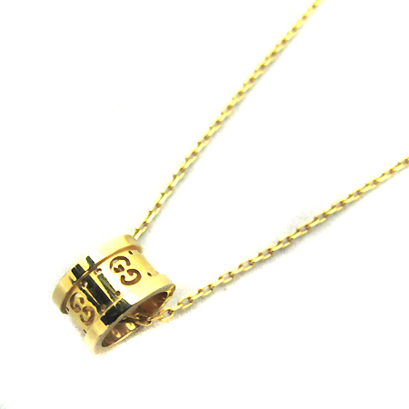 ����  �����