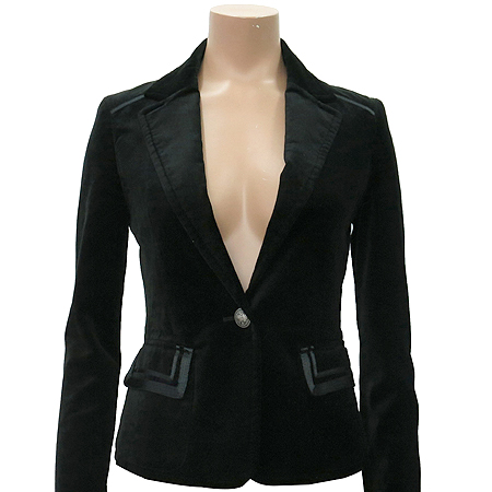 ����  ����