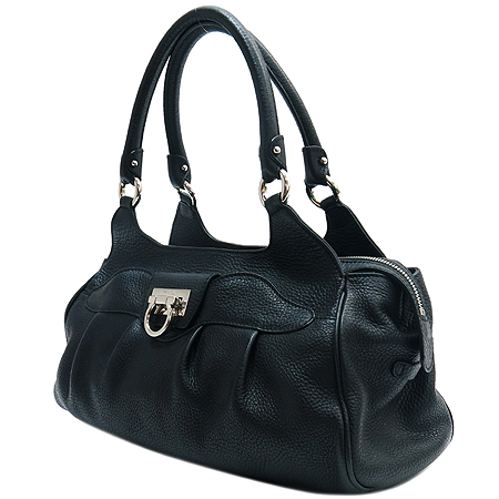 Ferragamo(��󰡸�) 21 A069 ���� ��ġ�� ����� �̹���2 - ���̺��� �߰���ǰ