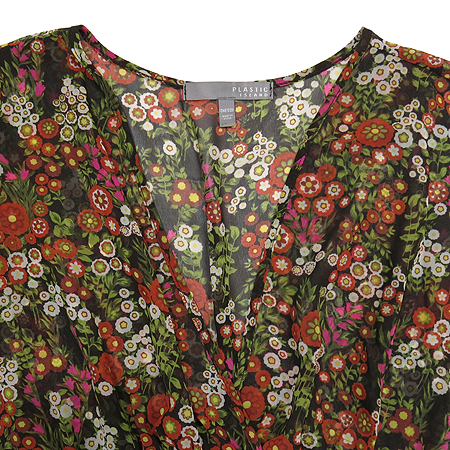 PLASTIC ISLAND(�ö�ƽ ���Ϸ���) �ö������ ���� Ƽ �̹���2 - ���̺��� �߰���ǰ