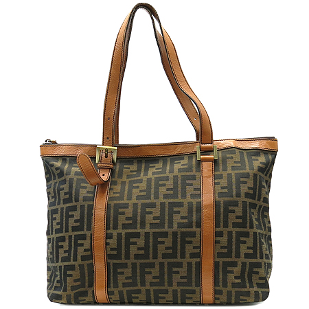 ���  �����