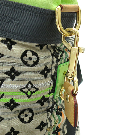 Louis Vuitton(���̺���) M40361 ���׷� 2010�� S/S �� �÷��� ���� �׸� ��Ʈ�� + ��� ��Ʈ�� [�б�������] �̹���3 - ���̺��� �߰���ǰ