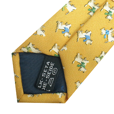 Ferragamo(��󰡸�) 100% ��ũ ��Ÿ�� �̹���3 - ���̺��� �߰���ǰ