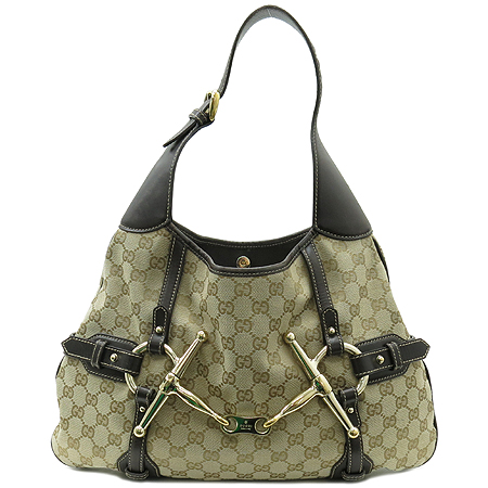 ����  �����