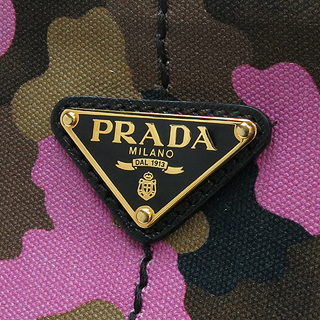 Prada(�����) BN2020 �ﰢ �ΰ� ��� �к긯 ��Ʈ�� �̹���5 - ���̺��� �߰���ǰ