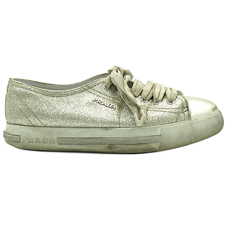 Prada(�����) ��Ż�� ��� ������ ����Ŀ�� �̹���3 - ���̺��� �߰���ǰ