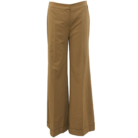 �����  ����