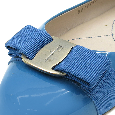 Ferragamo(��󰡸�) �ٶ���� ���� ���̴�Ʈ �÷� ���� �̹���5 - ���̺��� �߰���ǰ