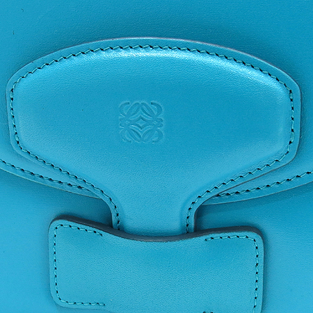 Loewe(�ο���) 381.07.E93  ����Ƽ�� ������ ���� ����� �̹���5 - ���̺��� �߰���ǰ