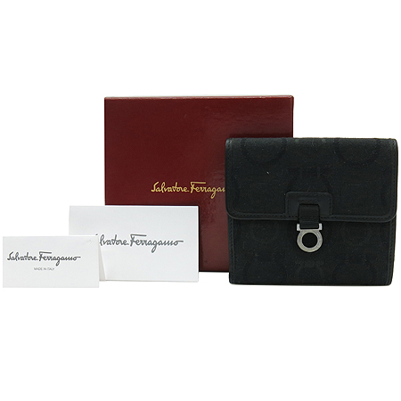 Ferragamo(��󰡸�) 22 5799 ��ġ�� �ΰ� ������ �̹���2 - ���̺��� �߰���ǰ